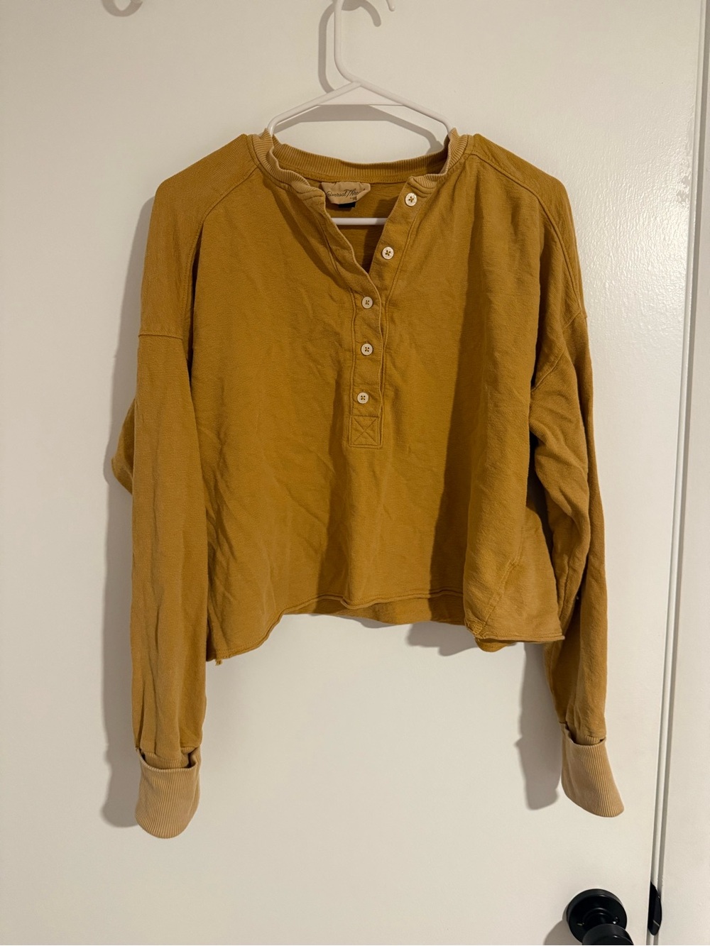 Universal Thread Mustard Gold Oversized Henley Pullover Top Small